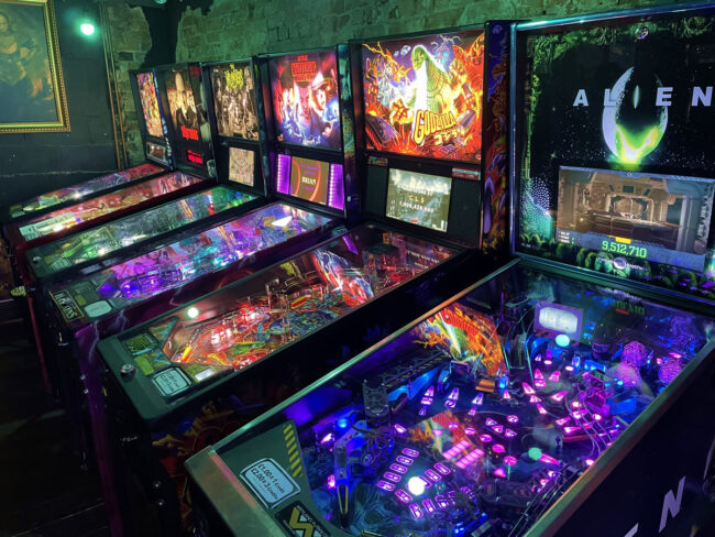 Alien Pinball Hire at Retroids, Worcester Alien Pinball Hire at Retroids, Worcester